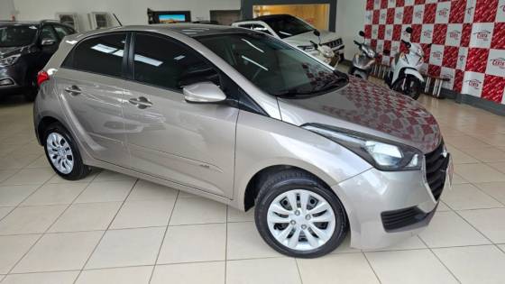 HYUNDAI HB20 1.0 COMFORT STYLE 12V FLEX 4P MANUAL